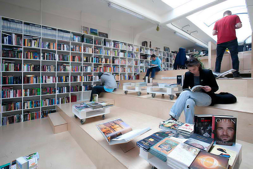 книжарница и кафене в едно