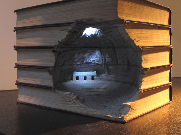 Издълбани книжни пейзажи от Гай Лараме